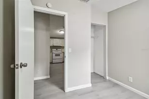 10607 Bay Hills Cir, Thonotosassa, FL 33592 - Photo 17