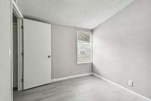 10607 Bay Hills Cir, Thonotosassa, FL 33592 - Photo 21