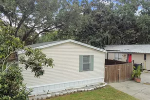 10607 Bay Hills Cir, Thonotosassa, FL 33592 - Photo 33