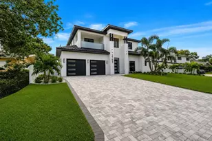 2783 67th Wy N, Saint Petersburg, FL 33710 - Photo 3