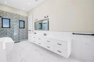2783 67th Wy N, Saint Petersburg, FL 33710 - Photo 31