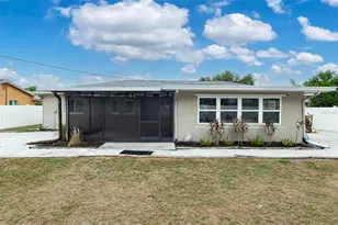 6355 23rd Ave N, Saint Petersburg, FL 33710 - Photo 41
