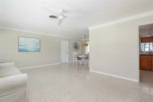 6355 23rd Ave N, Saint Petersburg, FL 33710 - Photo 5