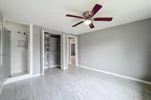 890 7th Ave NE, Largo, FL 33770 - Photo 39