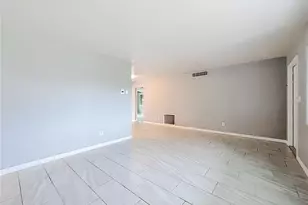 890 7th Ave NE, Largo, FL 33770 - Photo 15