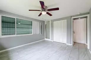 890 7th Ave NE, Largo, FL 33770 - Photo 37