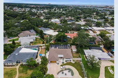 14516 Bay Hills Drive, Largo, FL 33774 - Photo 11