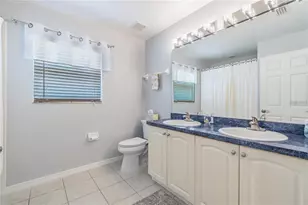 9501 27th Ave E, Palmetto, FL 34221 - Photo 3