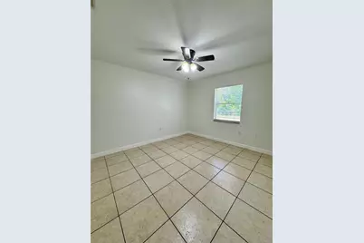 10440 Chalmer Street, Spring Hill, FL 34608 - Photo 17