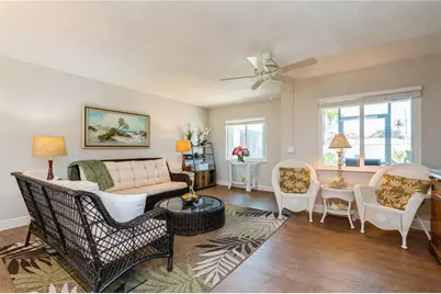 527 Cape Coral Parkway W #4, Cape Coral, FL 33914 - Photo 5