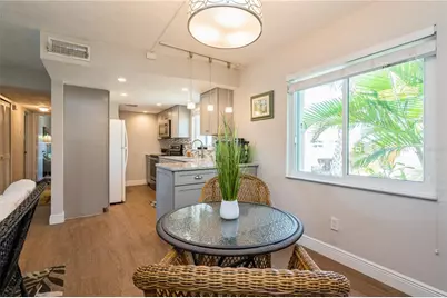 527 Cape Coral Parkway W #4, Cape Coral, FL 33914 - Photo 11