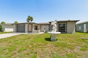 7407 Populus Dr, Port Richey, FL 34668 - Photo 5