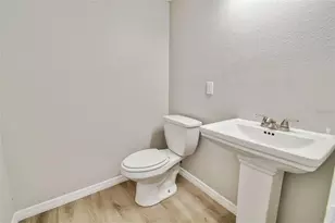 726 Haven Pl, Tarpon Springs, FL 34689 - Photo 17