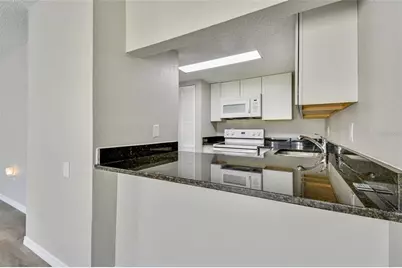 726 Haven Place #726, Tarpon Springs, FL 34689 - Photo 11