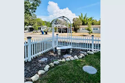6190 6th Street S, Saint Petersburg, FL 33705 - Photo 19
