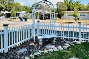 6190 6th St S, Saint Petersburg, FL 33705 - Photo 19