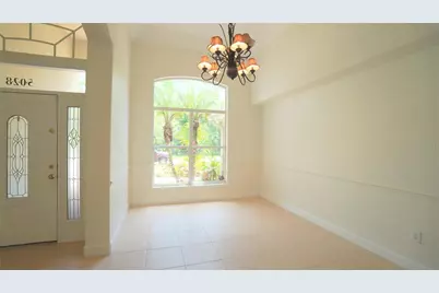 5028 Ashington Landing Drive, Tampa, FL 33647 - Photo 9