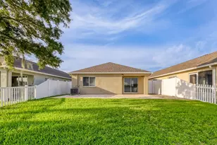 31209 Masena Dr, Wesley Chapel, FL 33545 - Photo 19