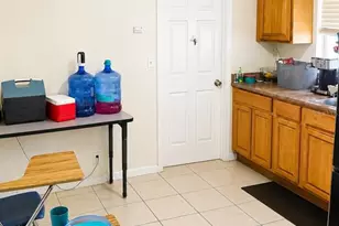 712 N Castle Ct, Tampa, FL 33612 - Photo 7