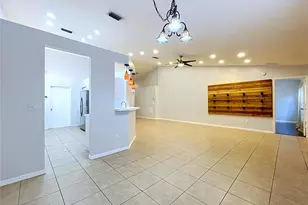 11109 Bramblebrush St, Tampa, FL 33624 - Photo 19