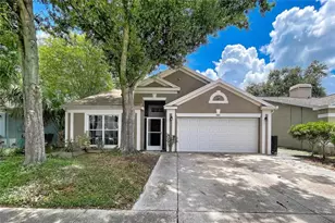 11109 Bramblebrush St, Tampa, FL 33624 - Photo 7