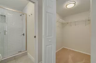 2400 Feather Sound Dr, Clearwater, FL 33762 - Photo 27