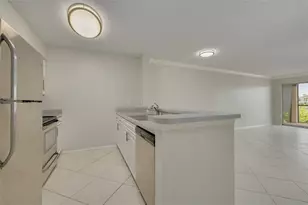 2400 Feather Sound Dr, Clearwater, FL 33762 - Photo 17