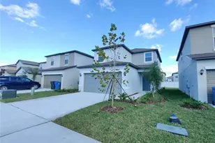 4710 Norman Oak Pl, Tampa, FL 33619 - Photo 3
