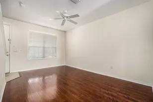 11676 Declaration Dr, Tampa, FL 33635 - Photo 9