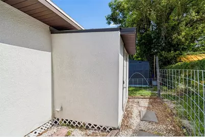 1202 E Annie Street, Tampa, FL 33612 - Photo 25