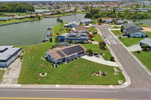 1811 Milford Cir, Sun City Center, FL 33573 - Photo 59