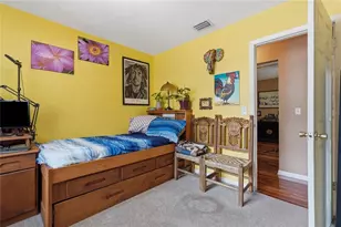 12922 N Albany Ave, Tampa, FL 33612 - Photo 29