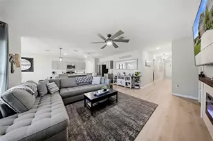 12953 Camarillo Pl, Lithia, FL 33547 - Photo 7