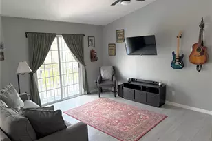 8503 Shallow Creek Ct, New Port Richey, FL 34653 - Photo 5