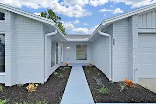 7513 Mayfair Ct, Tampa, FL 33634 - Photo 5