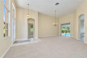 2202 Longmore Cir, Valrico, FL 33596 - Photo 5