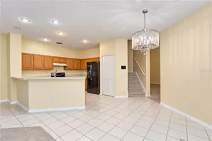2202 Longmore Cir, Valrico, FL 33596 - Photo 9