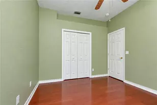 2202 Longmore Cir, Valrico, FL 33596 - Photo 19