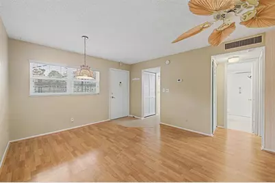 11485 Oakhurst Road #204, Largo, FL 33774 - Photo 3