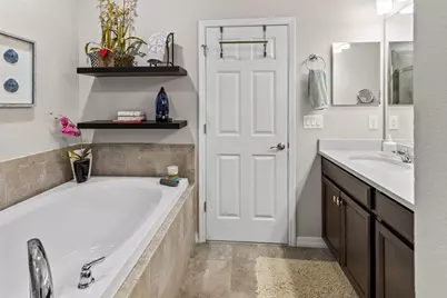 2872 Grand Kemerton Place, Tampa, FL 33618 - Photo 27