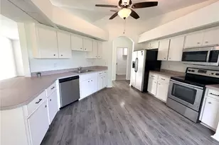 3977 New London St, North Port, FL 34288 - Photo 3