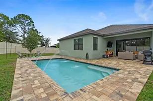 1569 N River Cir, Tarpon Springs, FL 34689 - Photo 25