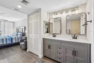 1 Key Capri, Saint Petersburg, FL 33706 - Photo 33
