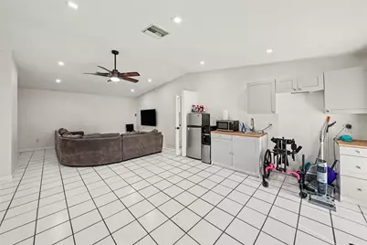 39443 8th Avenue, Zephyrhills, FL 33542 - Photo 11