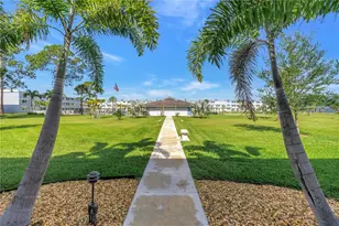 4715 Bay St NE, Saint Petersburg, FL 33703 - Photo 33