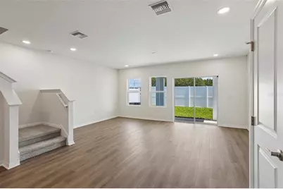 34563 Turpins Avenue, Zephyrhills, FL 33541 - Photo 11