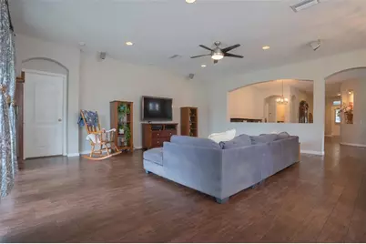 5029 Torrey Hills Lane, Lutz, FL 33558 - Photo 9