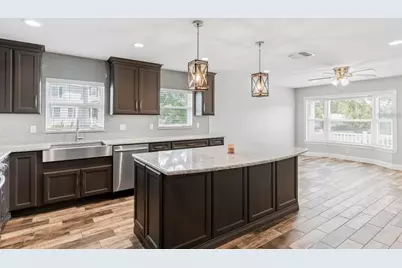3792 Arkansas Avenue NE, Saint Petersburg, FL 33703 - Photo 9