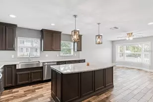 3792 Arkansas Ave NE, Saint Petersburg, FL 33703 - Photo 9
