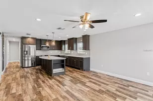 3792 Arkansas Ave NE, Saint Petersburg, FL 33703 - Photo 3